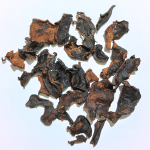 Dried Garcinia flakes, শুকান থেকেৰাৰ টুকুৰা